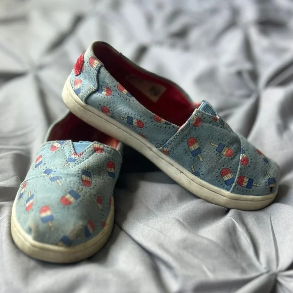 TOMS Kids Light Blue Ice Pop Classic Shoes - Picture 4 of 8
